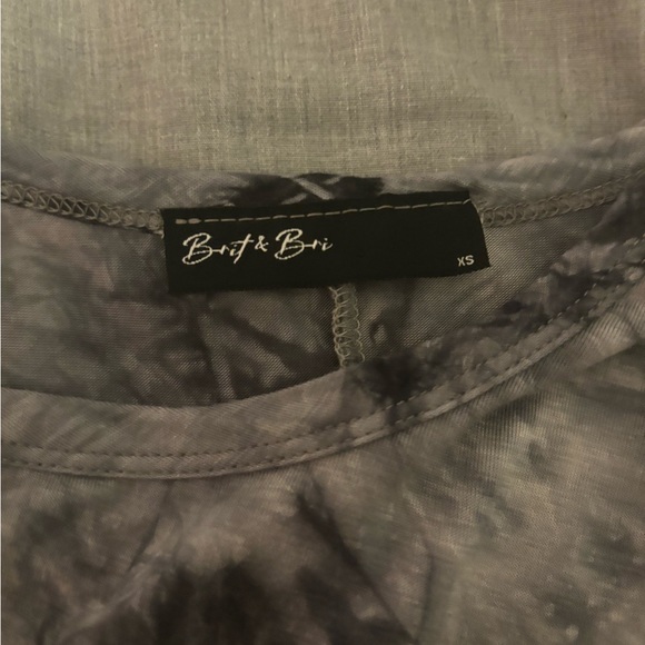 Brit & Bri dress - Picture 3 of 3